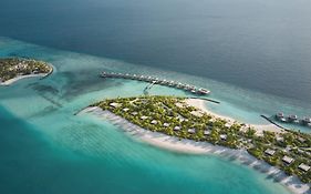 Patina Maldives, Fari Islands